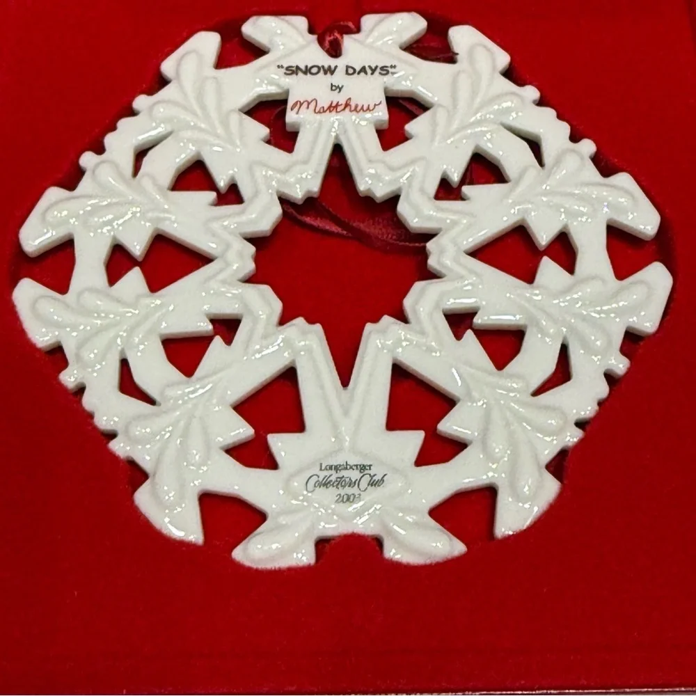 2003 Longaberger Collectors Club Ben Snow Days White‎ Ceramic Ornament